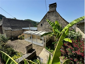 corps de ferme à la vente -   12140  ENTRAYGUES SUR TRUYERE, surface 93 m2 vente corps de ferme - UBI433514747